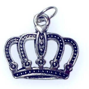 CROWN CHARM/PENDANT Silver Tone Crown Charm/Pendant